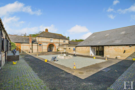 8646487-exteriorW...