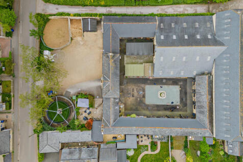 8646487-exteriorW...