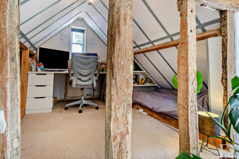 8647614-interiorW...