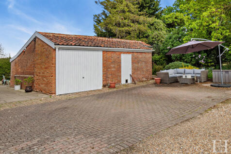 8647614-exteriorW...
