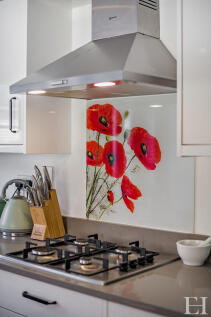 8648366-interiorW...