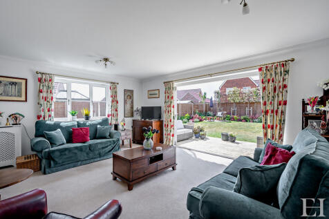 8648366-interiorW...
