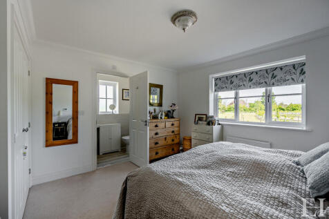 8648366-interiorW...