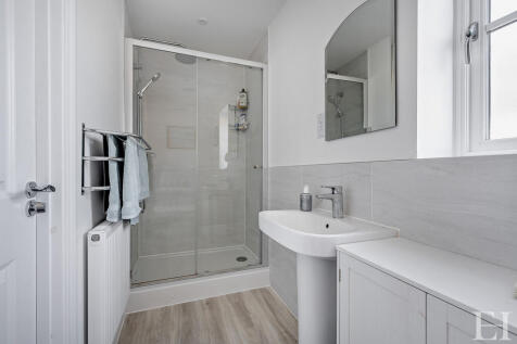 8648366-interiorW...