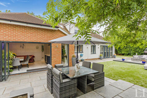 8648598-exteriorW...