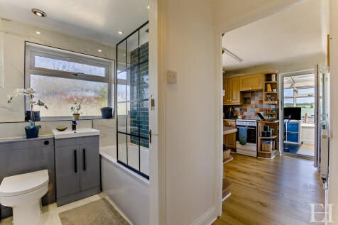 8648789-interiorW...