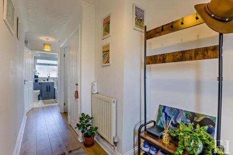 8648789-interiorW...