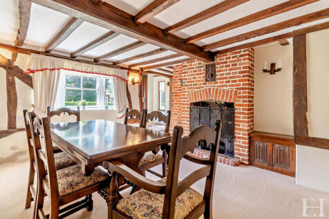 8646081-interiorW...