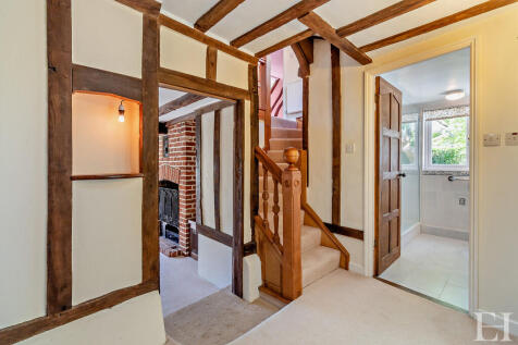 8646081-interiorW...