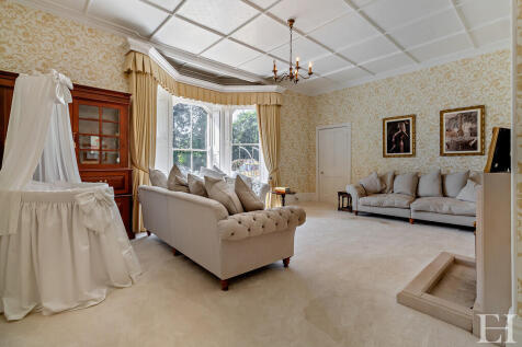 8635654-interiorW...
