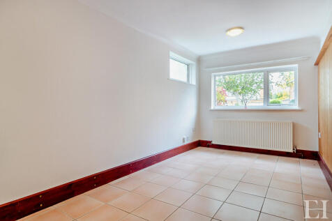 8626755-interiorW...