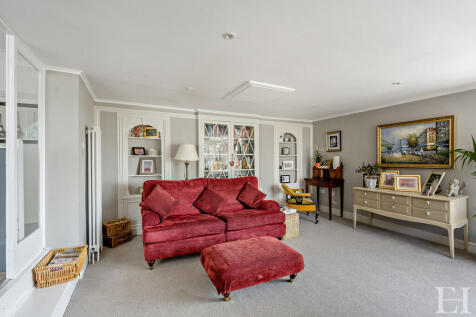 8652203-interiorW...