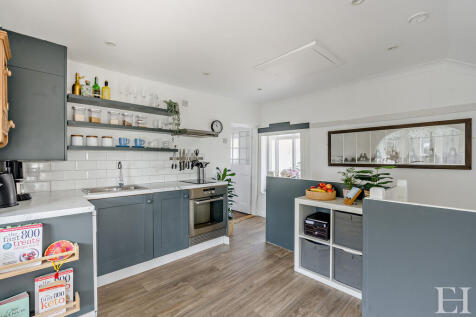 8652203-interiorW...