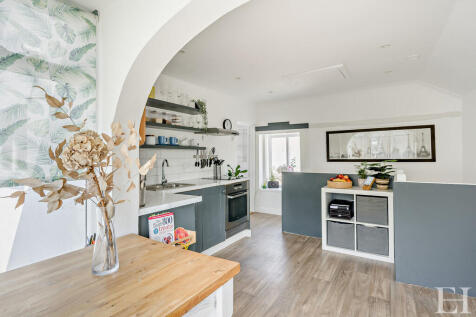 8652203-interiorW...