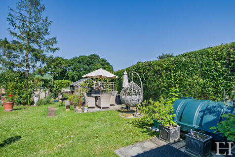 8652526-exteriorW...