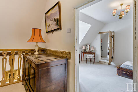 8651204-interiorW...
