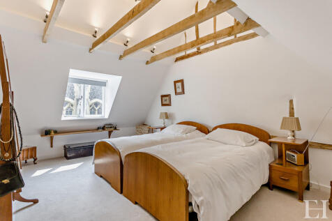 8651204-interiorW...
