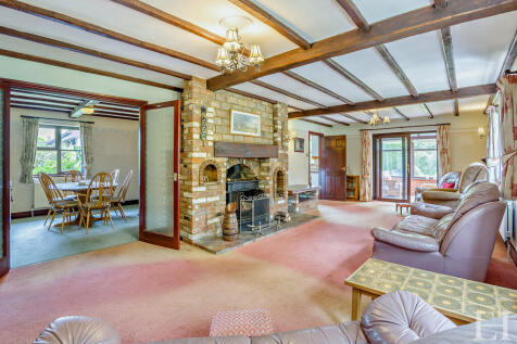 8652915-interiorW...