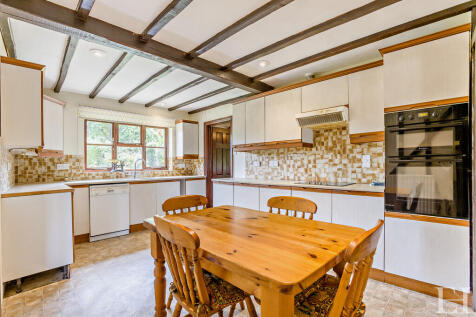 8652915-interiorW...