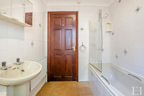 8652915-interiorW...