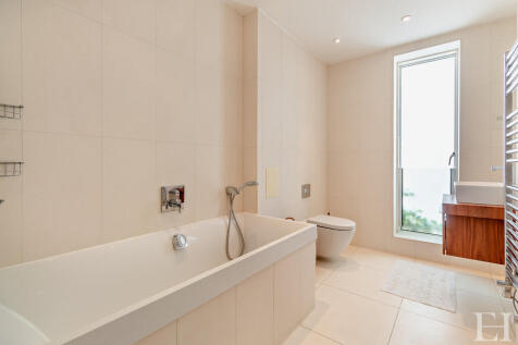 8646083-interiorW...