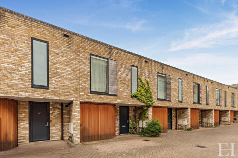 8646083-exteriorW...