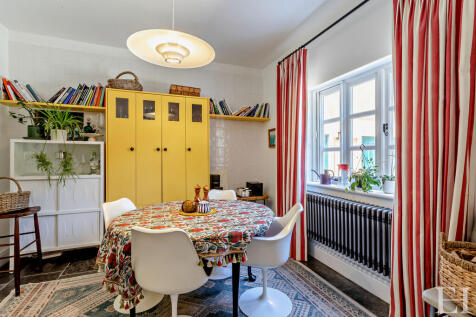 8654607-interiorW...