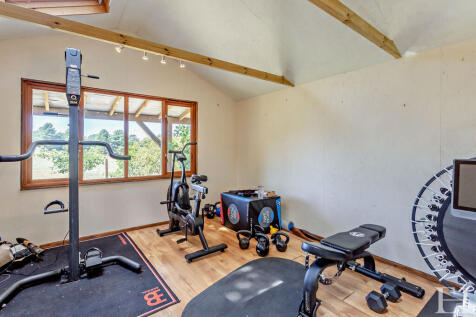 8654607-interiorW...