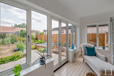 8656671-interiorW...