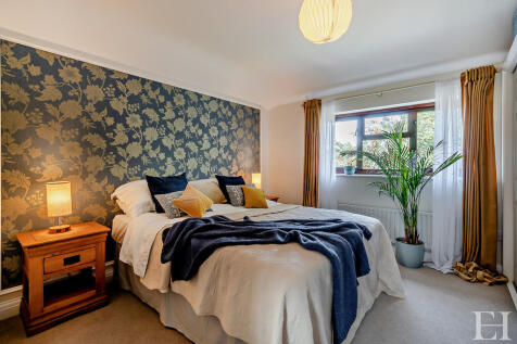 8656342-interiorW...