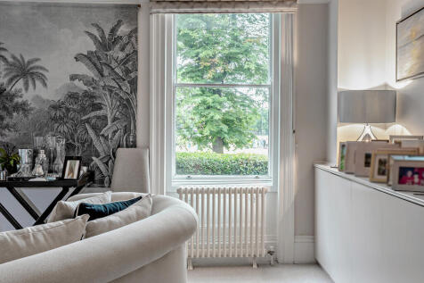 8657811-interior0...