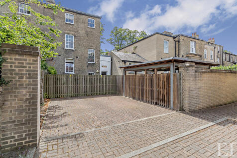 8657095-exteriorW...