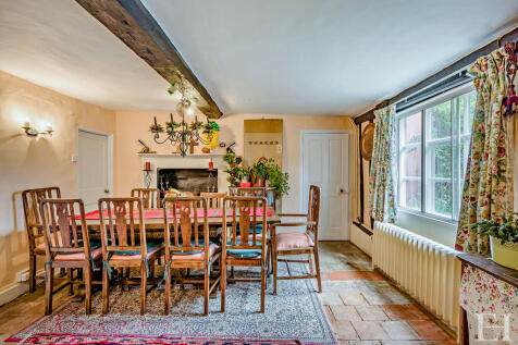 8658770-interiorW...