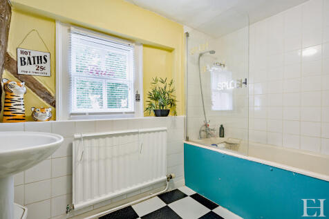 8658770-interiorW...