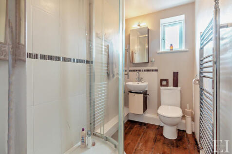 8658492-interiorW...
