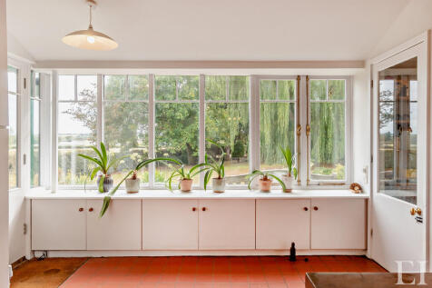 8661667-interiorW...