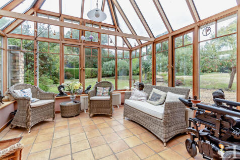 8661667-interiorW...
