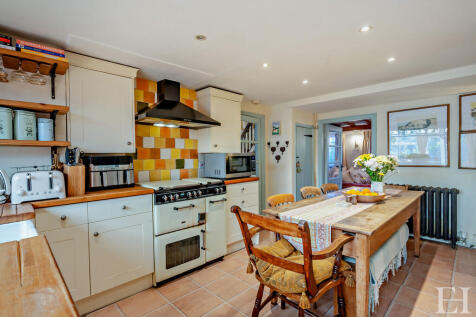 8663375-interiorW...