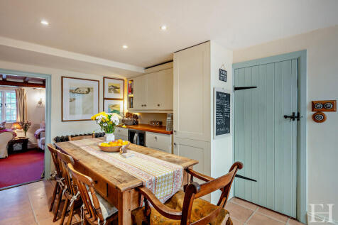 8663375-interiorW...