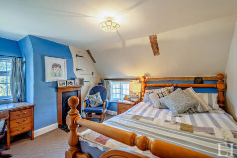 8663375-interiorW...
