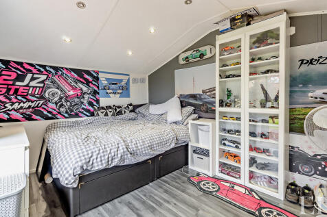 8660207-interiorW...