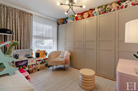 8656154-interiorW...