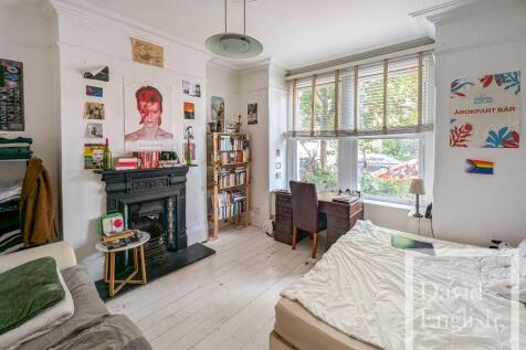 Five double bedroom