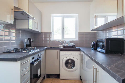 kitchen. reservoi...