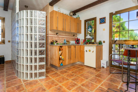 Property Image 32