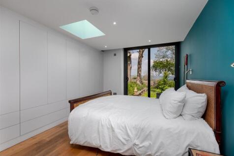 Annex Bedroom 1
