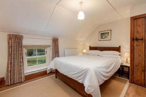 Cottage - Bedroom.jpg