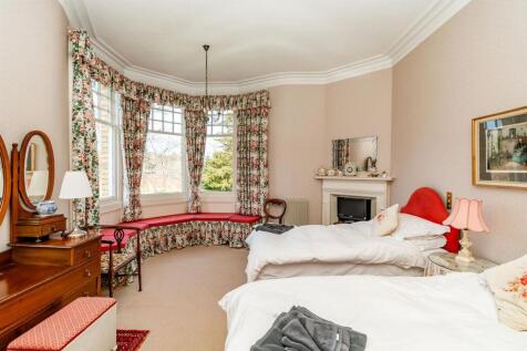 Spare bedroom
