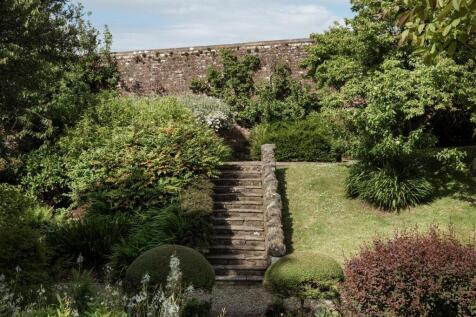 Walled garden
