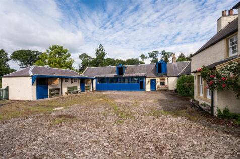 Stable yard